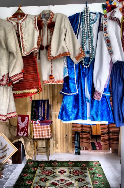  Домашній музей жіночих прикрас, Косів 