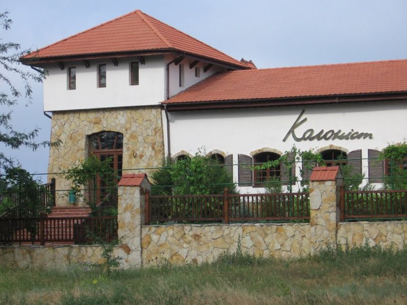 Wineries Colonist, Krinichny