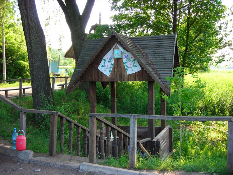  Source of Dziurcalo, Melniki 