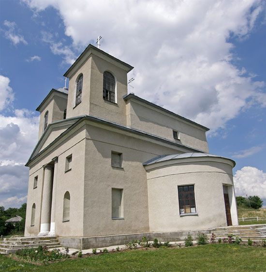 Church of St. Alexandra in Yablonovka 