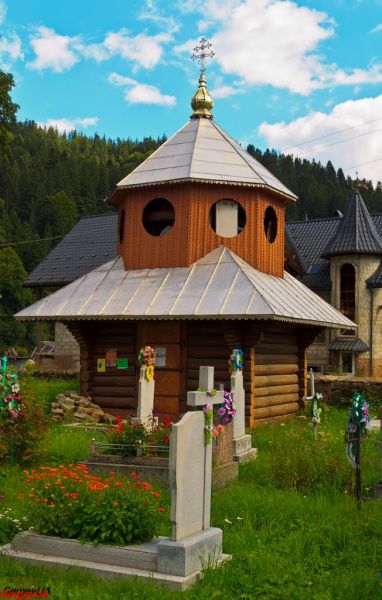 Church of St. Dimitri, Tatars