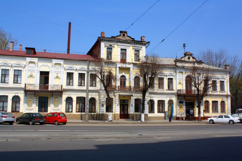  Building of former furnished rooms, Kharkiv 