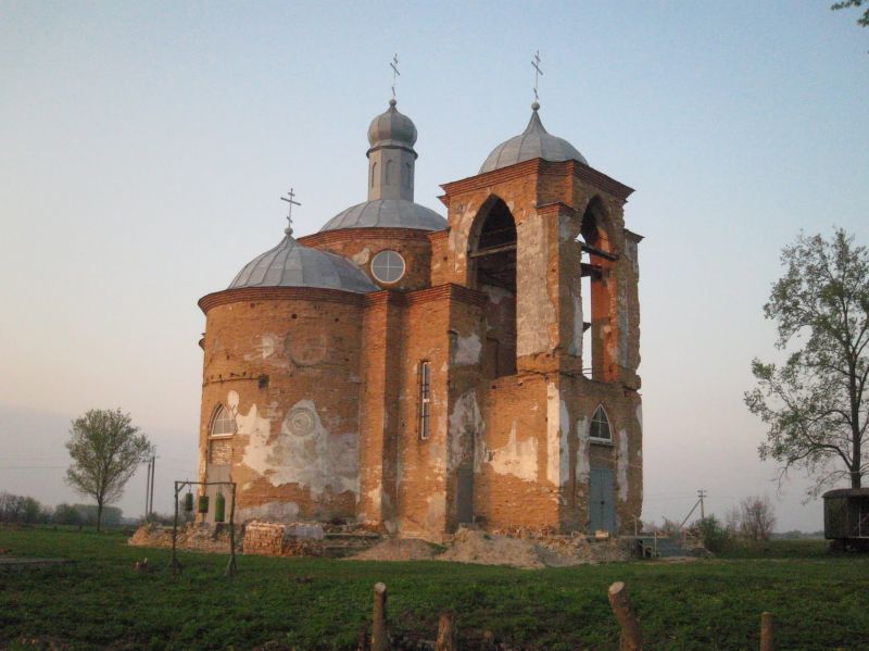  Church of St. Peter and Paul in Moisevka 