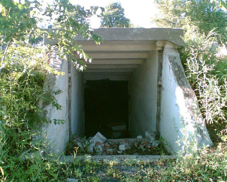 Abandoned Air Defense Base, Paschen Balka