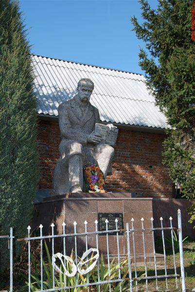 Пам'ятник Шевченку, Висічка