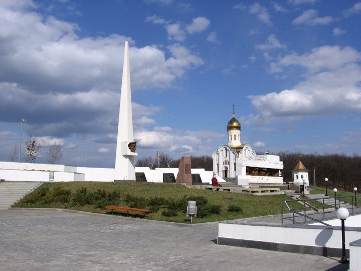  Меморіальний комплекс «Висота маршала Конєва »