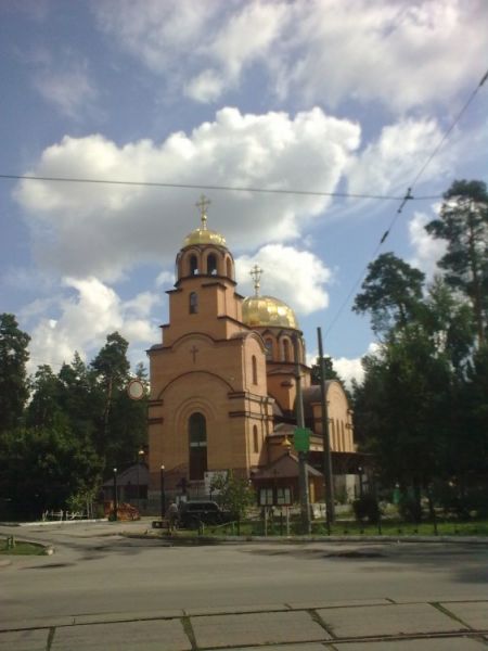 Церква Іоанна Кронштадтського, Київ
