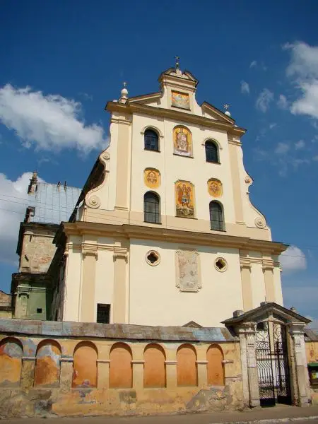 Доминиканский монастырь (Жолква)