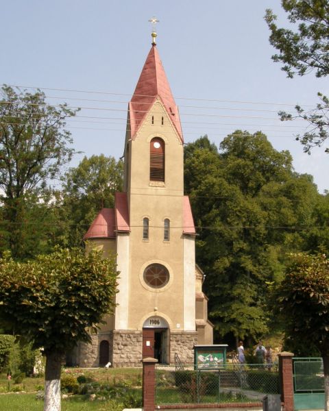  St. Augustine's Church, Perechin 