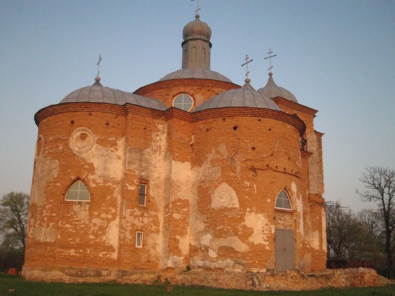 Church of St. Peter and Paul in Moisevka 