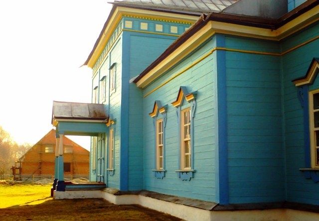  Храм Архістратига Михайла, Кримне 