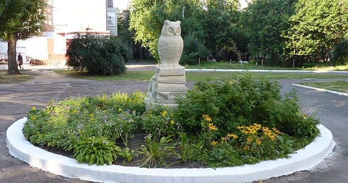 Памятник Гранит науки, Черкассы