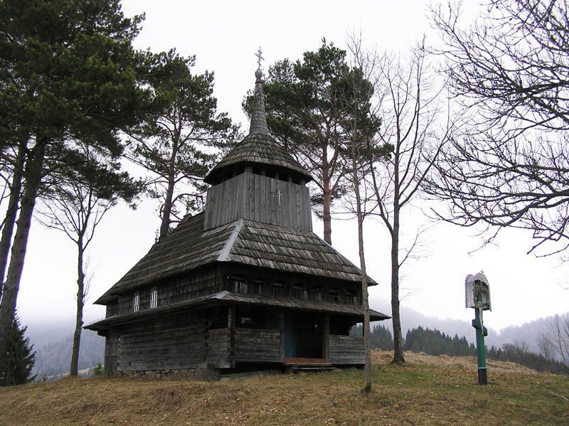 Церква Успіння Пресвятої Богородиці, Кужбиї