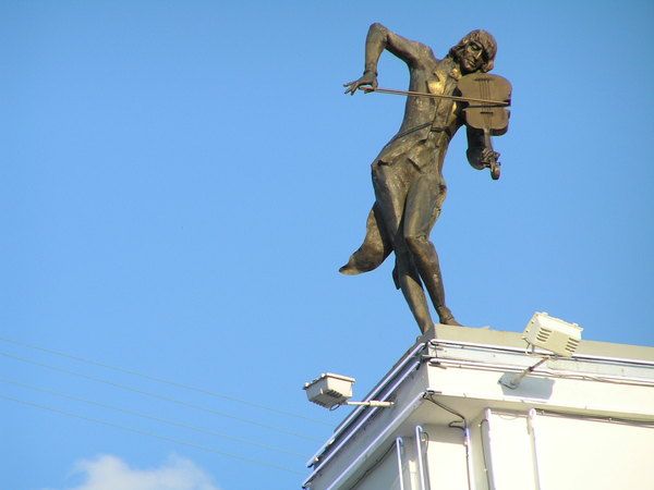 Скульптура Скрипач на крыше