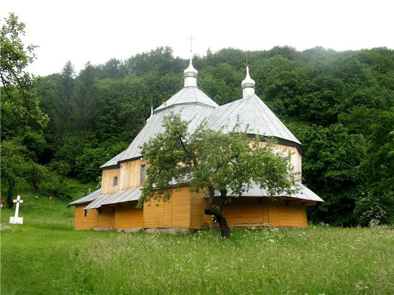 Николаевская церковь, Виженка