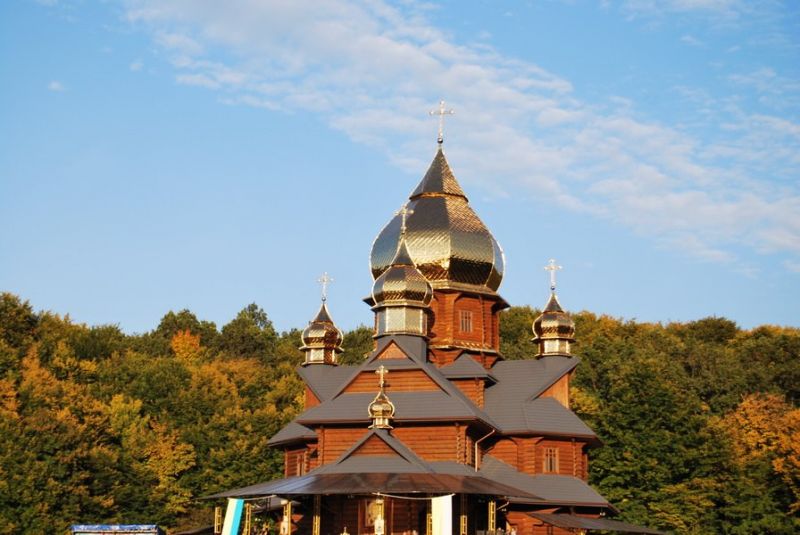  Monastery of the Assumption of the Mother of God, Pursuit 