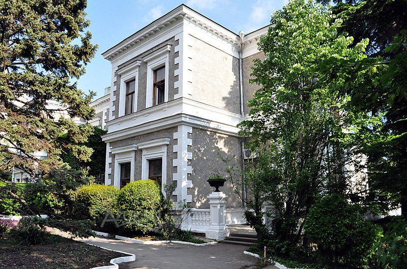 Kuznetsov Palace