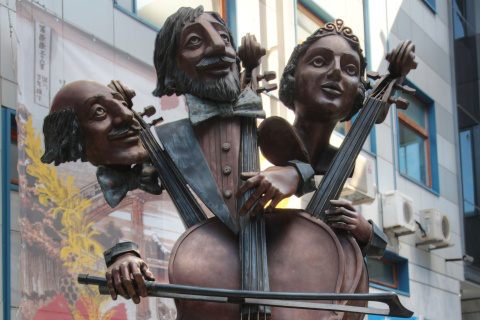  Garden of sculptures in Kharkov 