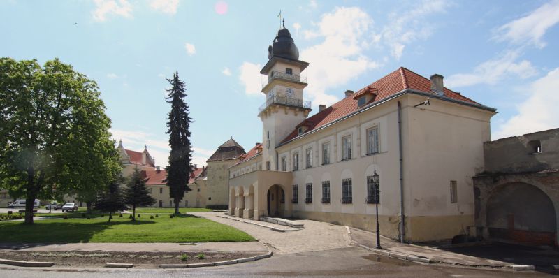 City Hall, Zolkva