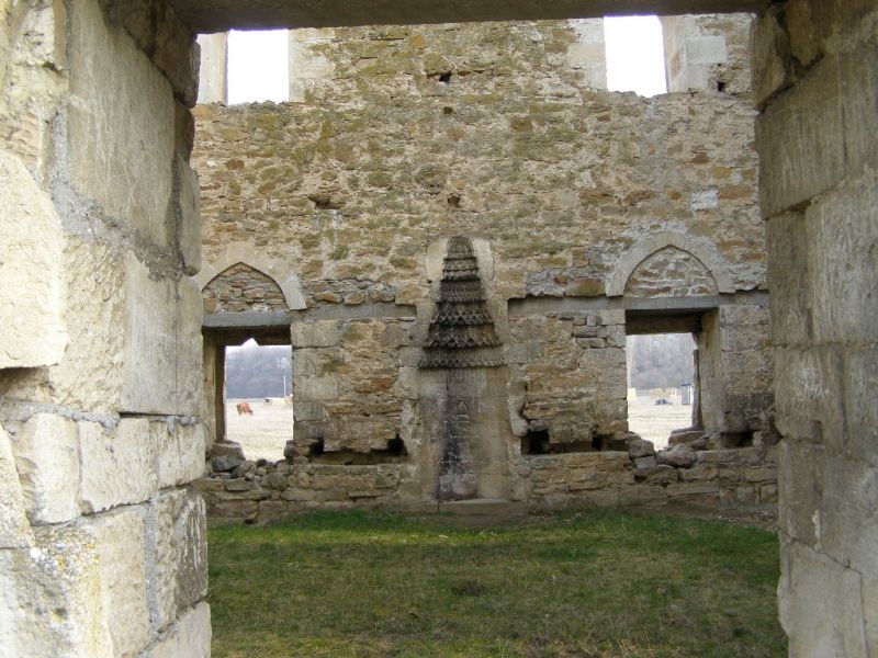  Eski-Saray Mosque 