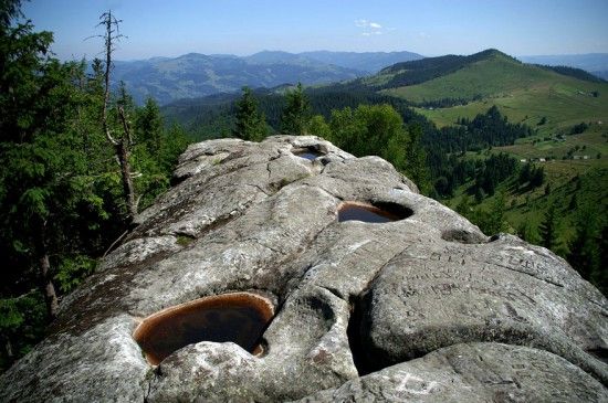 Писаный камень, Буковец