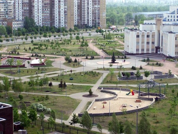 Парк Молодежный в Киеве