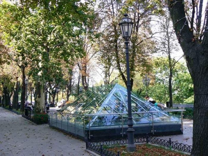  Primorsky Boulevard, Odessa 