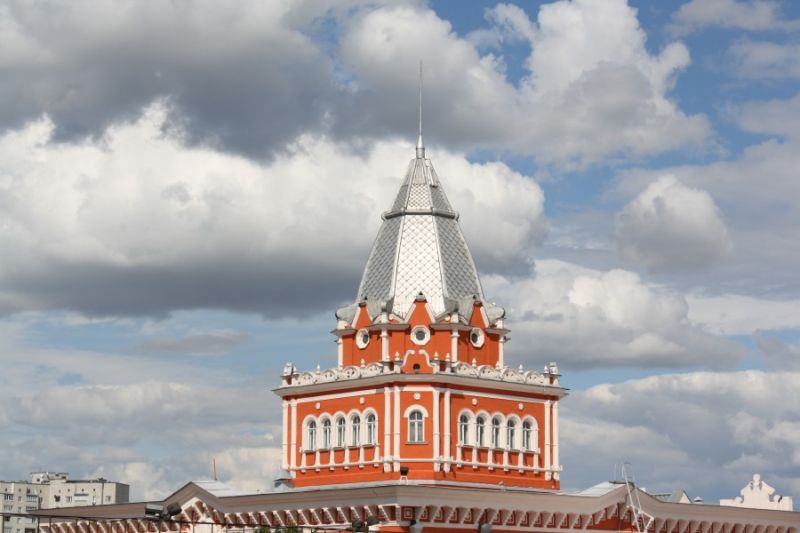  Chernigov railway station 