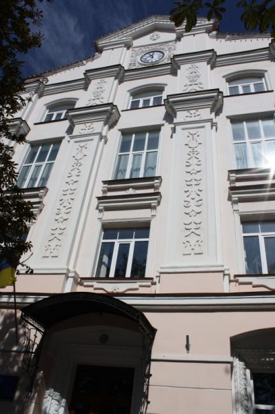  Administrative building, Chernigov 