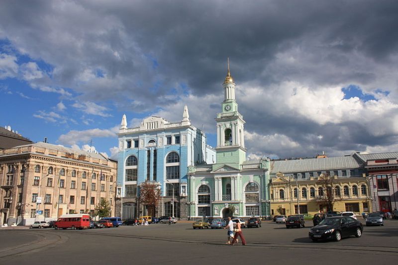 Kontraktovaya Square, Kiev