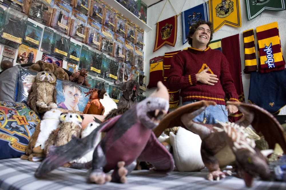 The world's largest collection of souvenirs of the Harry Potter universe