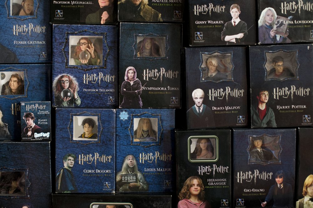 The world's largest collection of souvenirs of the Harry Potter universe