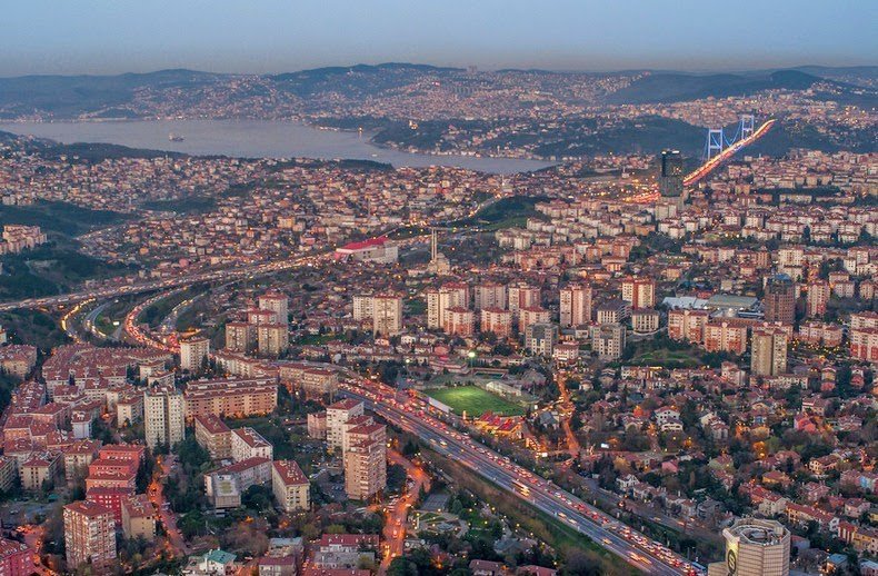Стамбул - город двух континентов