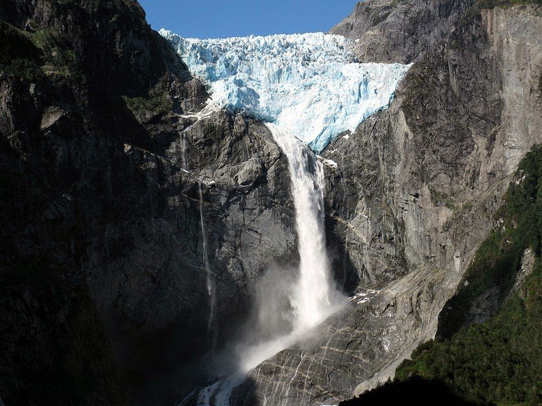 Hanging Glacier in Chile