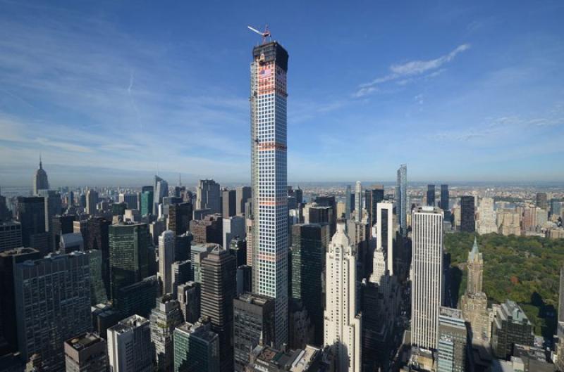 Penthouse at an altitude of 426 meters in New York