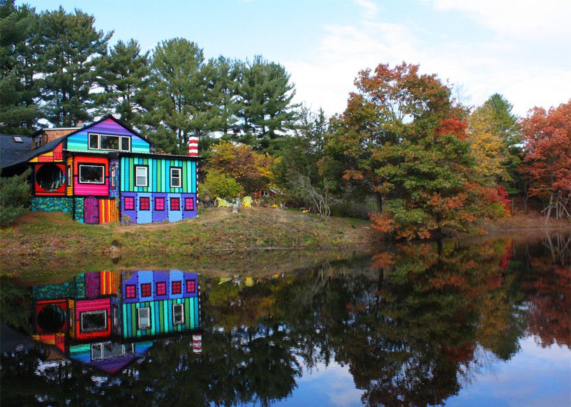 Psychedelic House in New York State