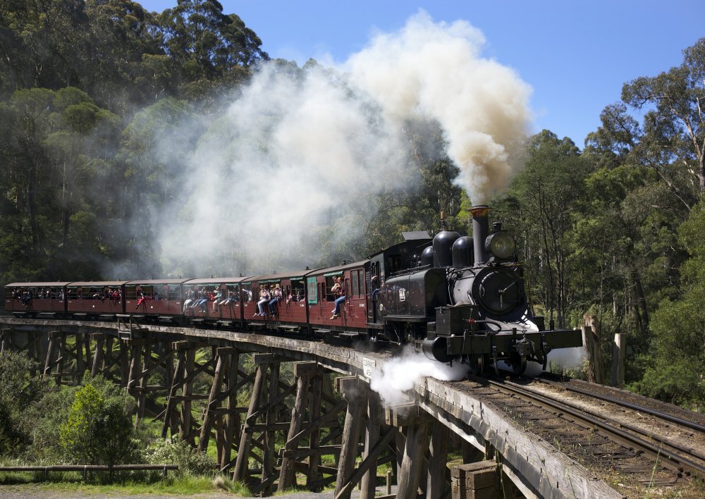Последняя железная дорога с паровозами в Австралии