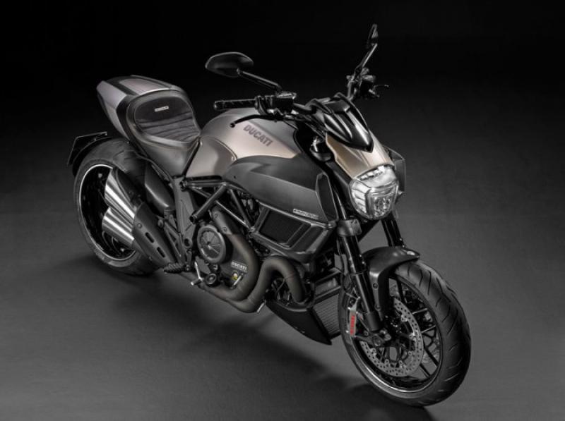 Ограниченная серия Ducati Diavel Titanium