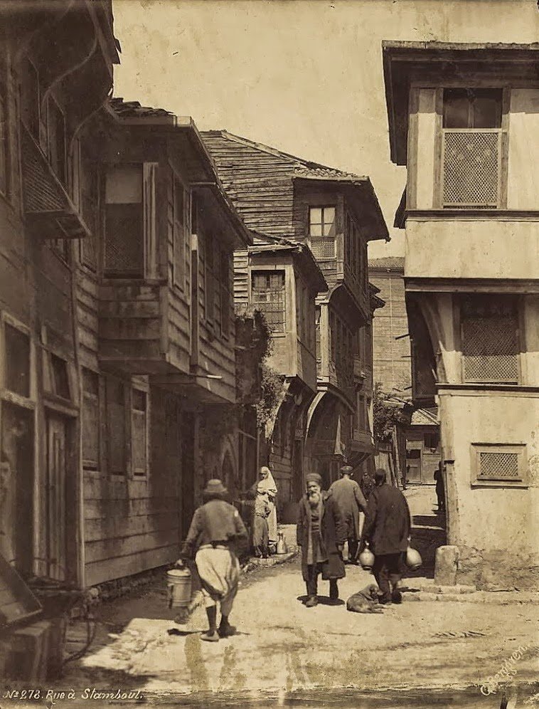 Journey through Istanbul of the 19th century