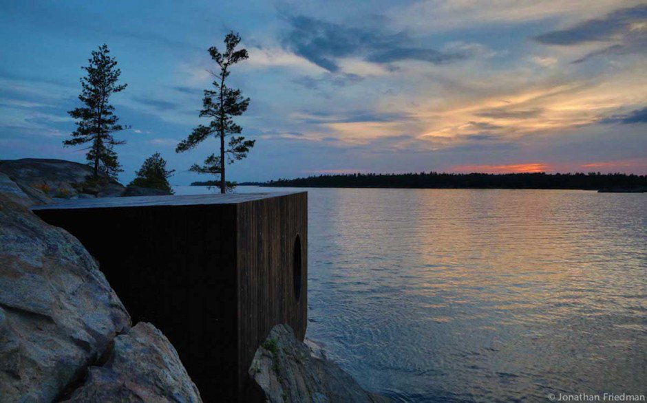 Beech sauna in the rock