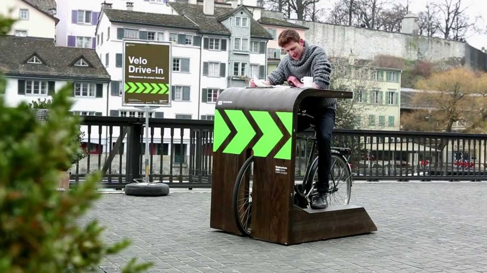 Cycling Cafe in Zurich