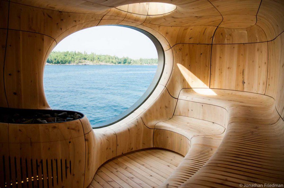 Beech sauna in the rock