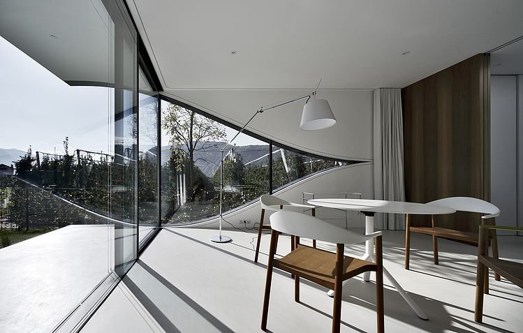 Mirror houses in the Dolomites