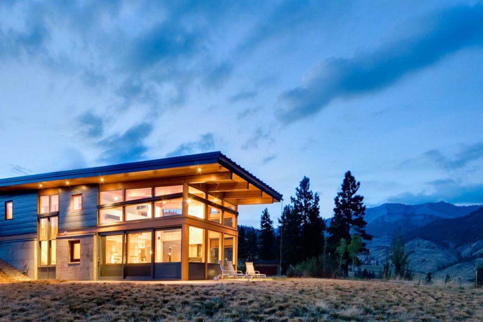 Nahahum Canyon House - an unusual house in the canyon