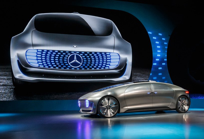 Mercedes-Benz F015 is a self-governing car of the future