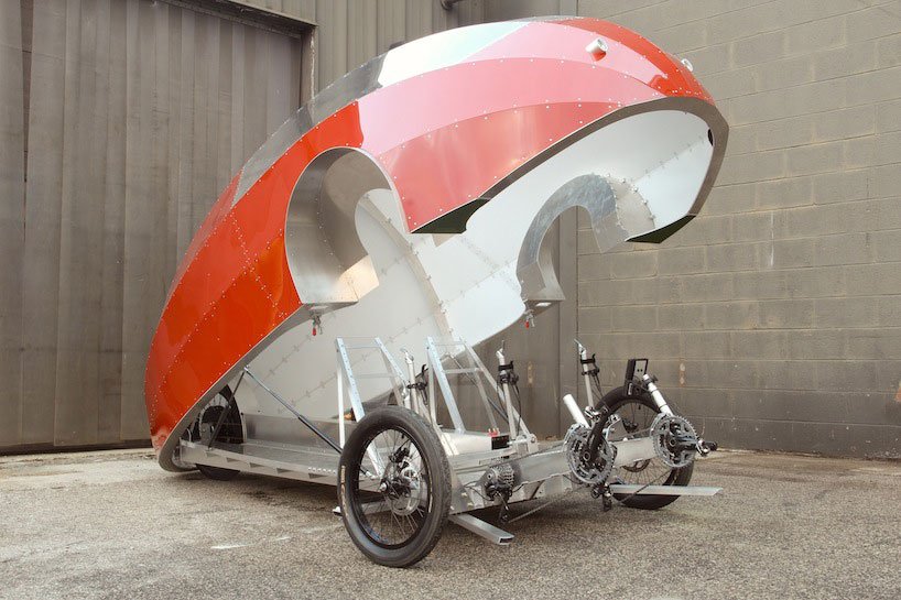 Human Vehicle from Future People