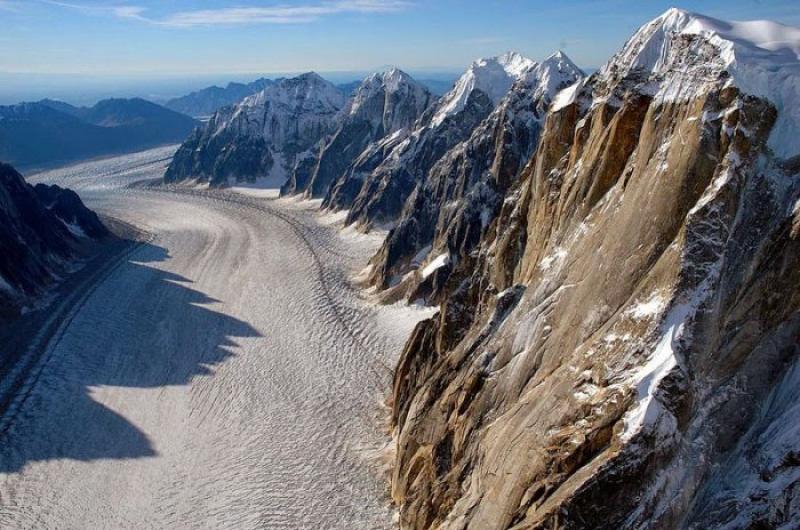 The Great Gorge with Moving Ice