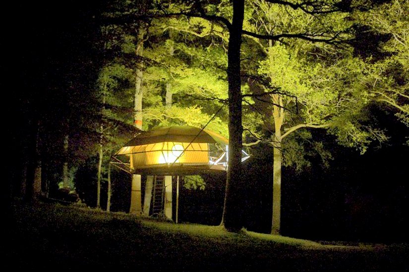 Dom'Up - хатина на дереві