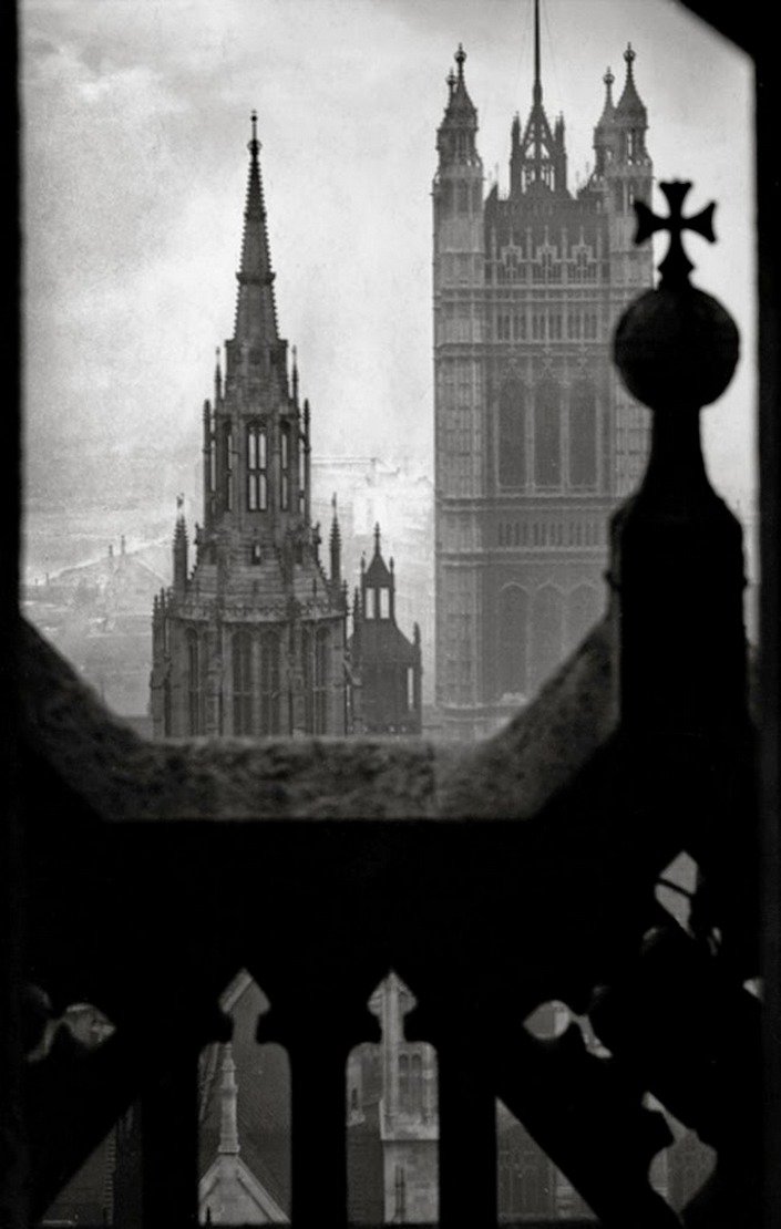 London of the beginning of the twentieth century