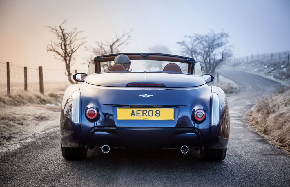 The new legend of Morgan Aero 8